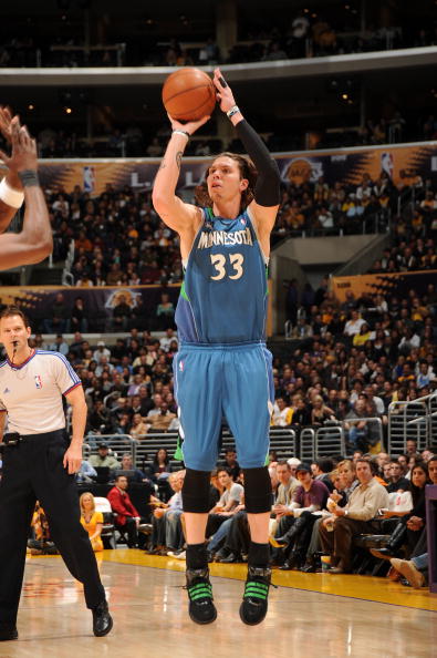 背后真实的 背后真实的