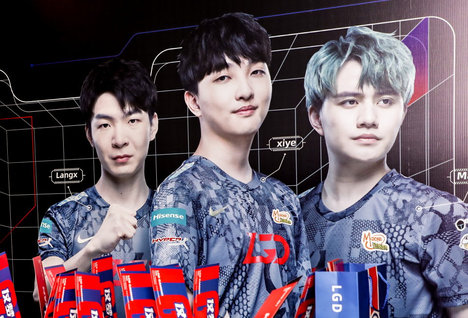 让人不禁对 让人不禁对