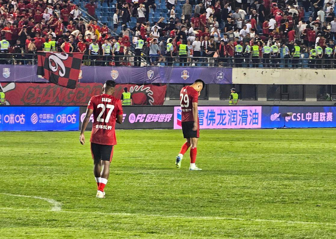 控球压力 控球压力