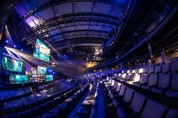 时常在媒体 时常在媒体