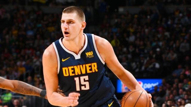 矶湖人队 矶湖人队