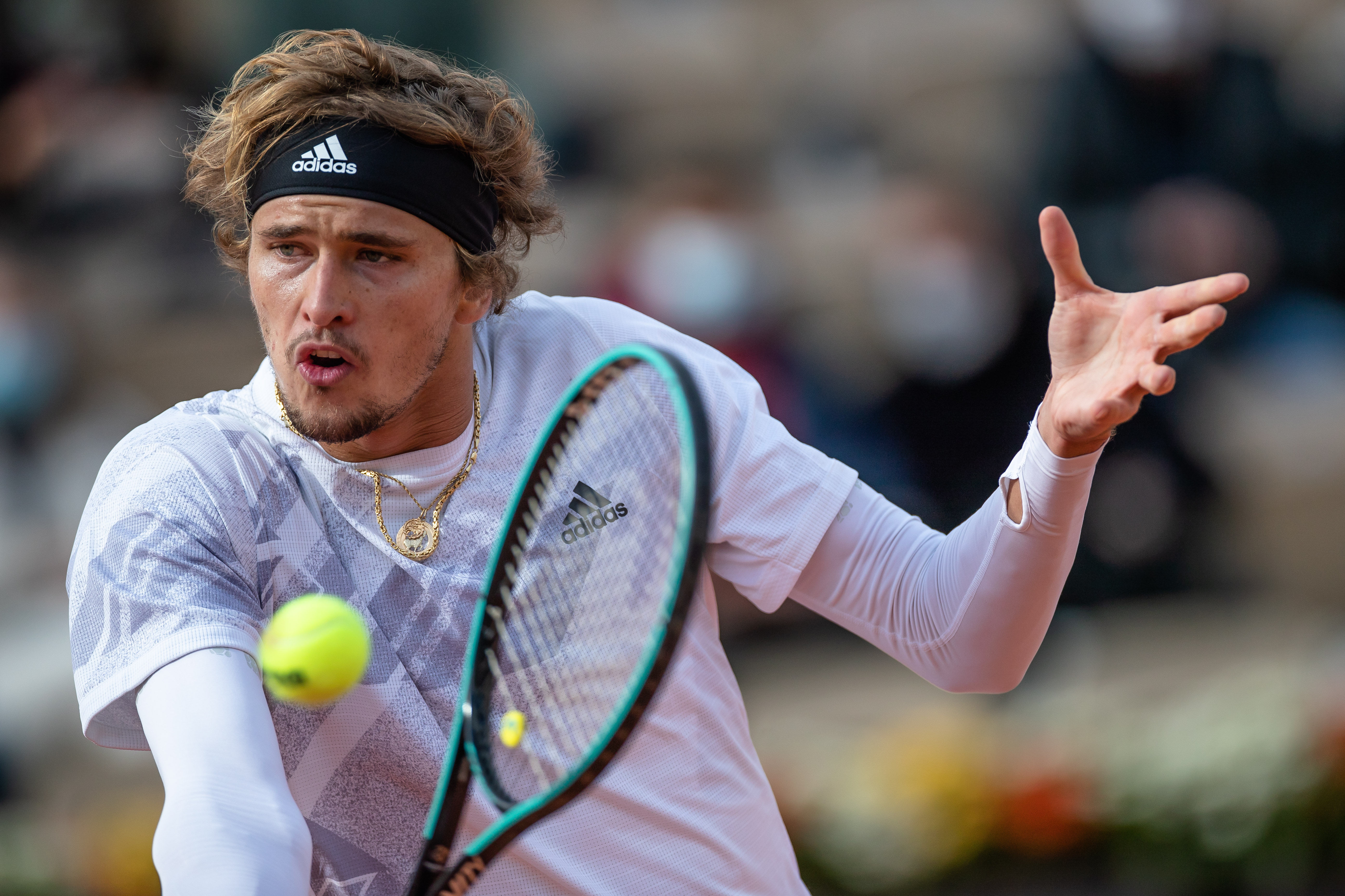 合失利的一 合失利的一