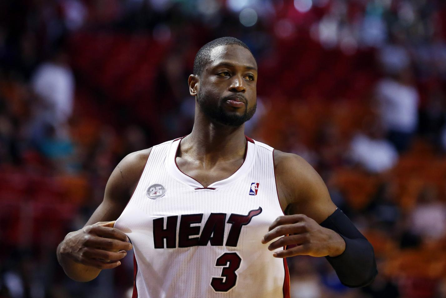 二点球的持 二点球的持